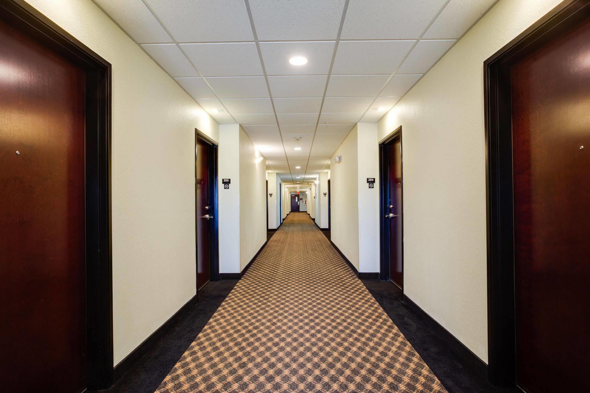 Best Way Inn Cleburne Eksteriør bilde